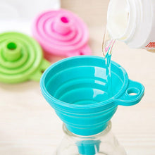 Load image into Gallery viewer, Mini Foldable Funnel Silicone Collapsible Funnel Folding Portable Funnels Be Hung Household Liquid Dispensing Kitchen Tools